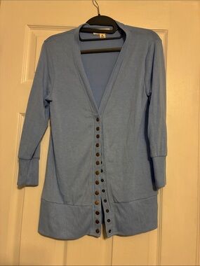 Zenana Outfitters Sky Blue Snap-Front Lightweight Cardigan
